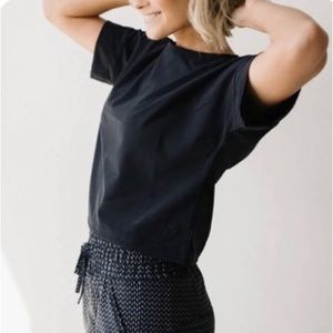 Albion fit boss crop tee